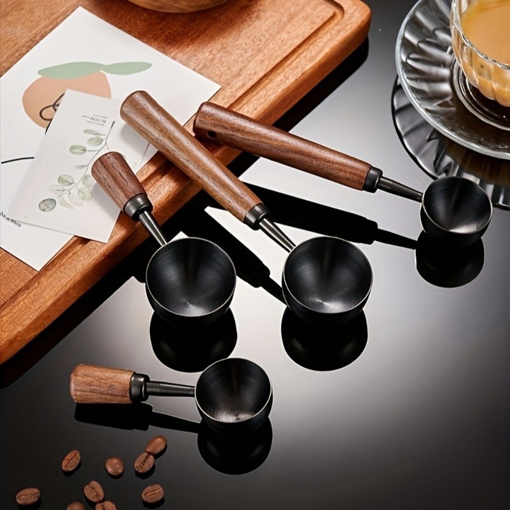 Cuillère à café en bois de noy - Kitchen Gadgets Under $25 avis et prix